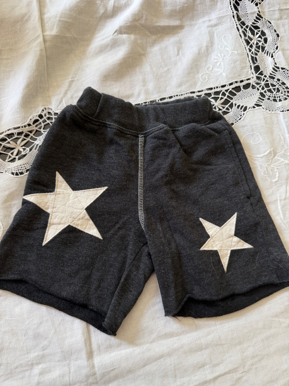 Kids Black Star Appliqué Shorts